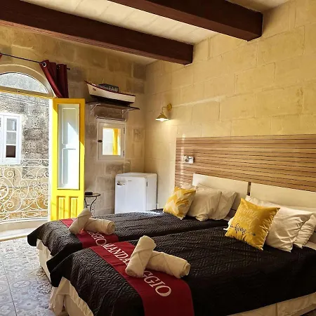 Semesterbostad Mandaraggio Townhouse *
