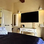 Prázdninový dům Mandaraggio Townhouse *