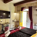 Prázdninový dům Mandaraggio Townhouse Victoria