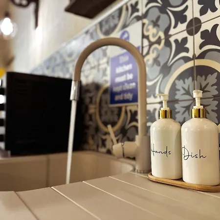 Mandaraggio Townhouse * Victoria