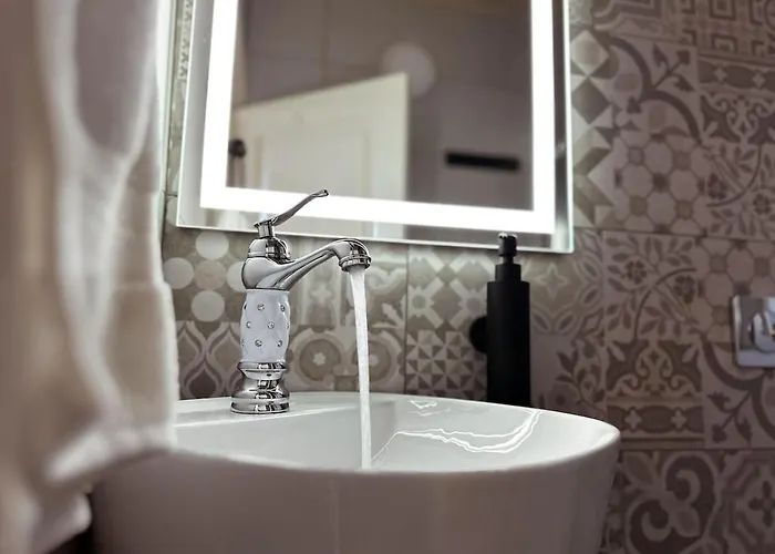 Mandaraggio Townhouse * Victoria