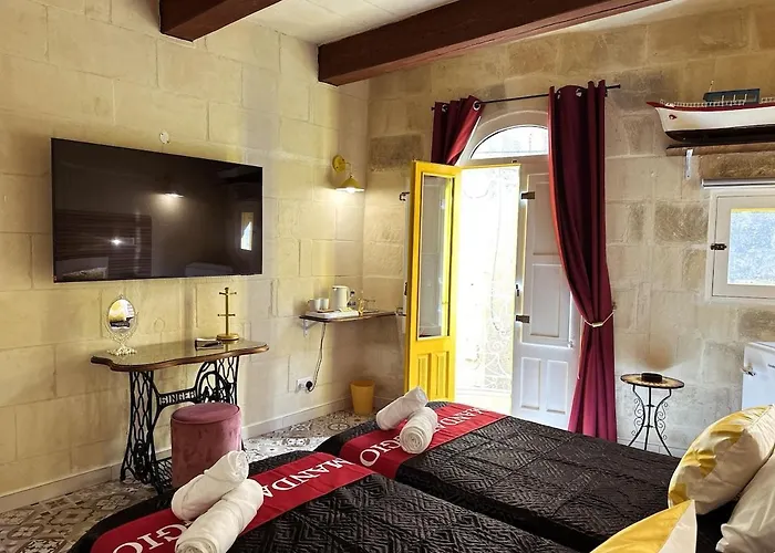 Case de vacanță Mandaraggio Townhouse Victoria